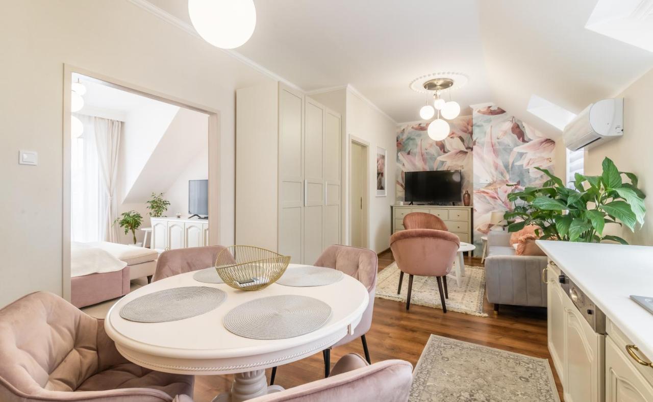 Monarchia Apartman Pearl Mosonmagyaróvár 외부 사진